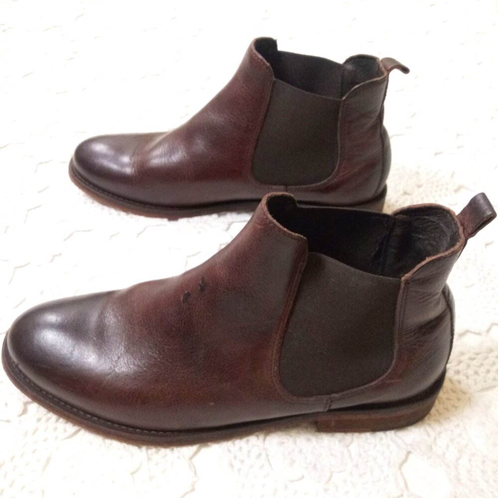 Wolverine Ankle Chelsea Boots Dark Brown Burnished Leather Almond Toe 7.5 Women